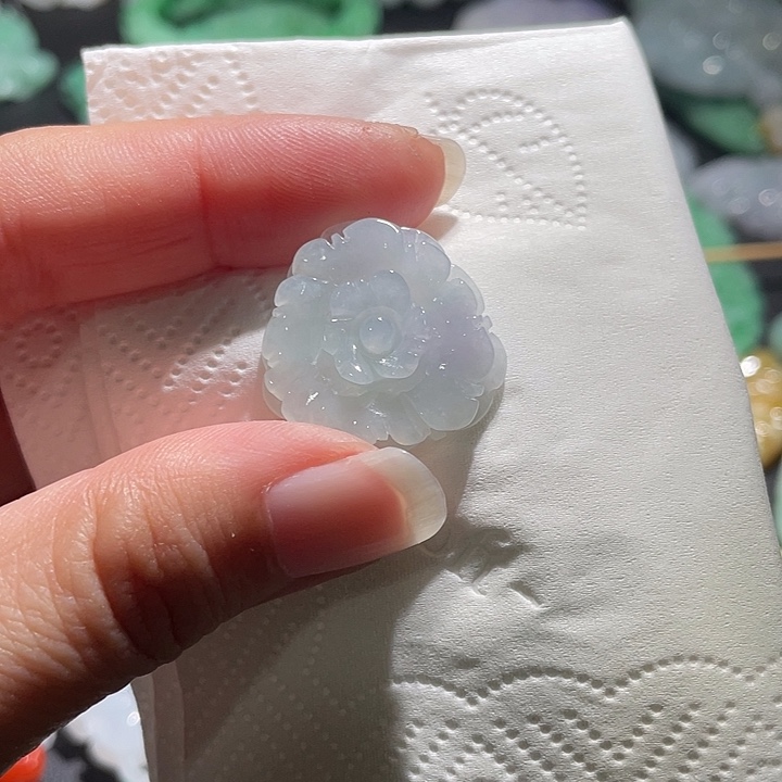 颈饰未镶嵌翡翠天