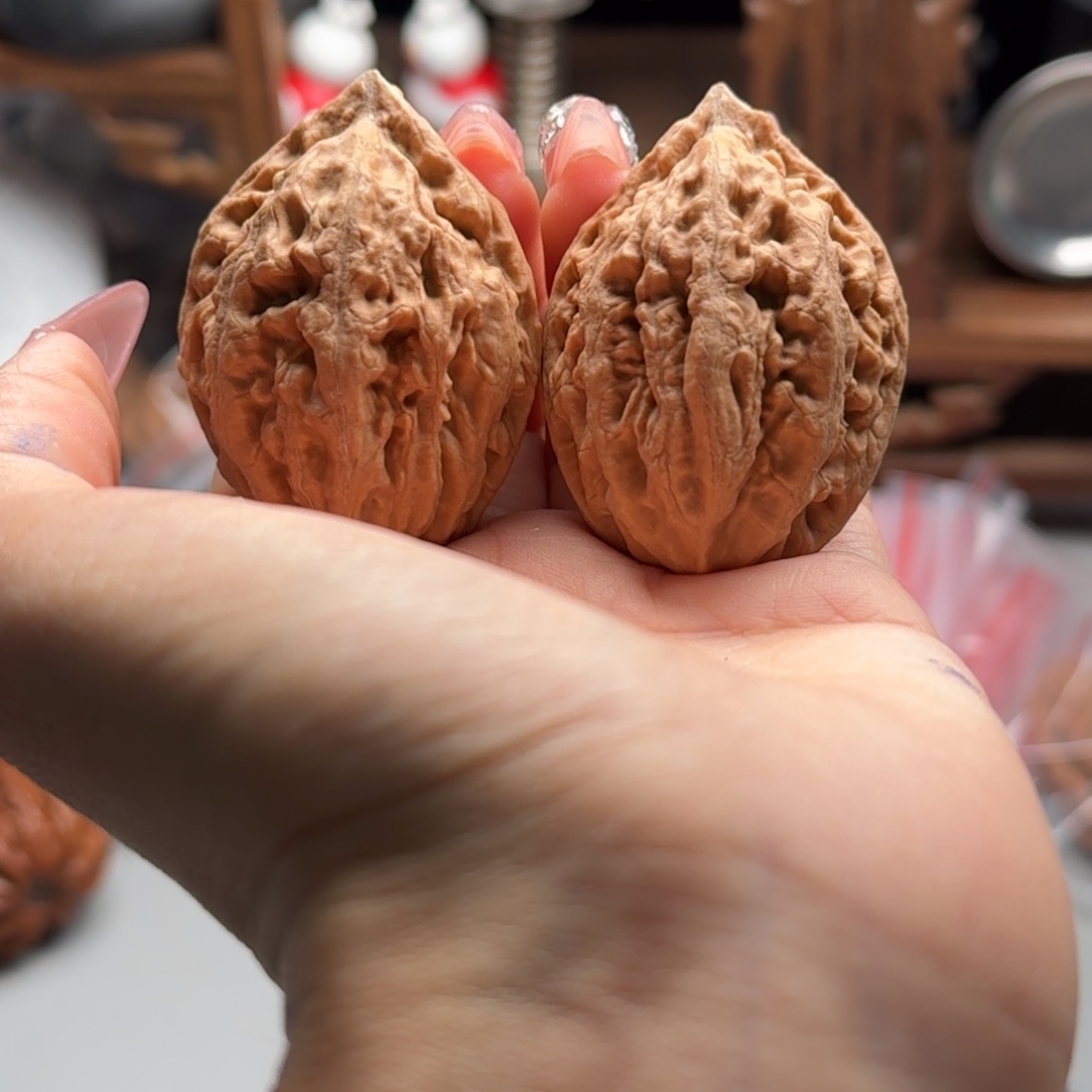 文玩核桃把件关东木子楸百核144