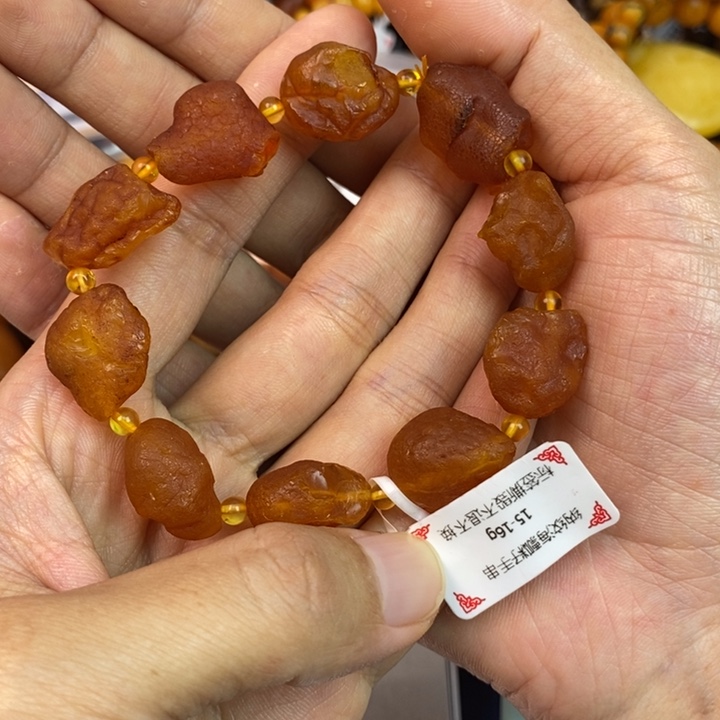 琥珀未镶嵌珠宝奇石