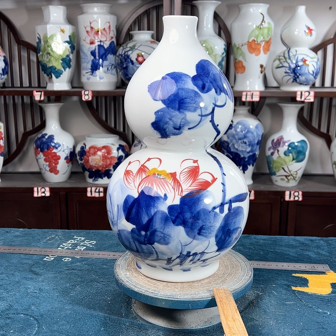 摆件景德镇陶瓷葫荷花