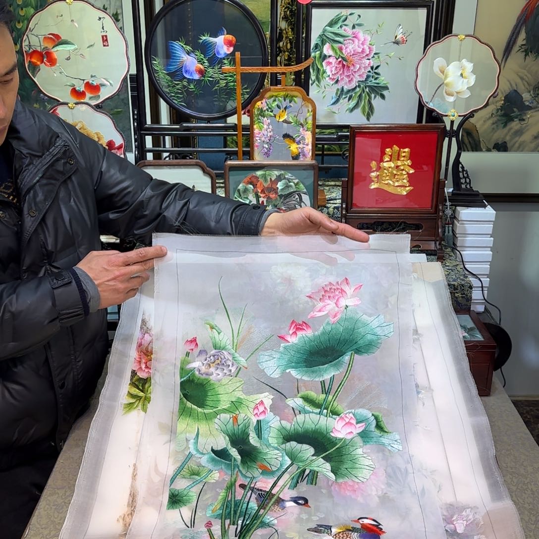 刺绣刺绣工艺精湛