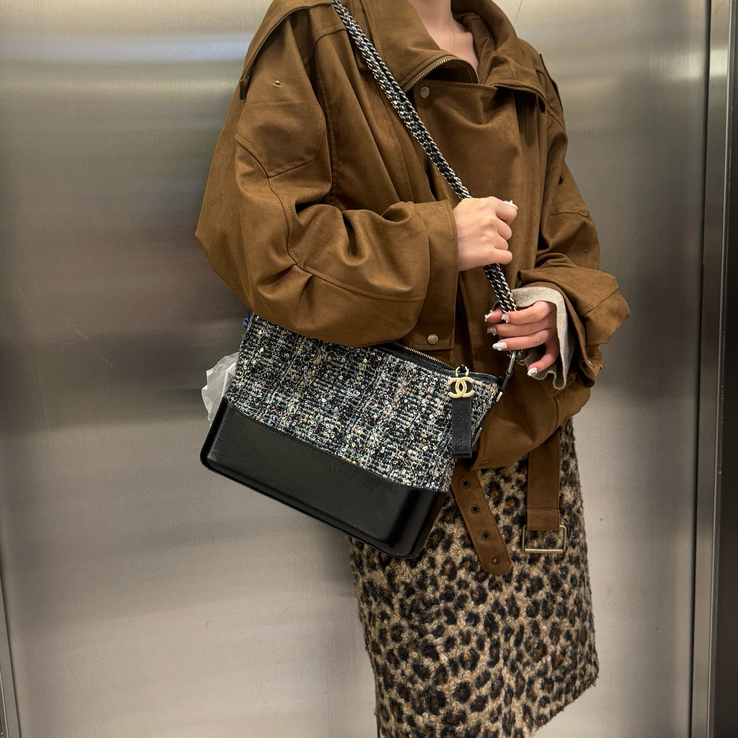 95新 Chanel/香奈儿 chanel 藏青色毛呢编织流浪中号斜挎包