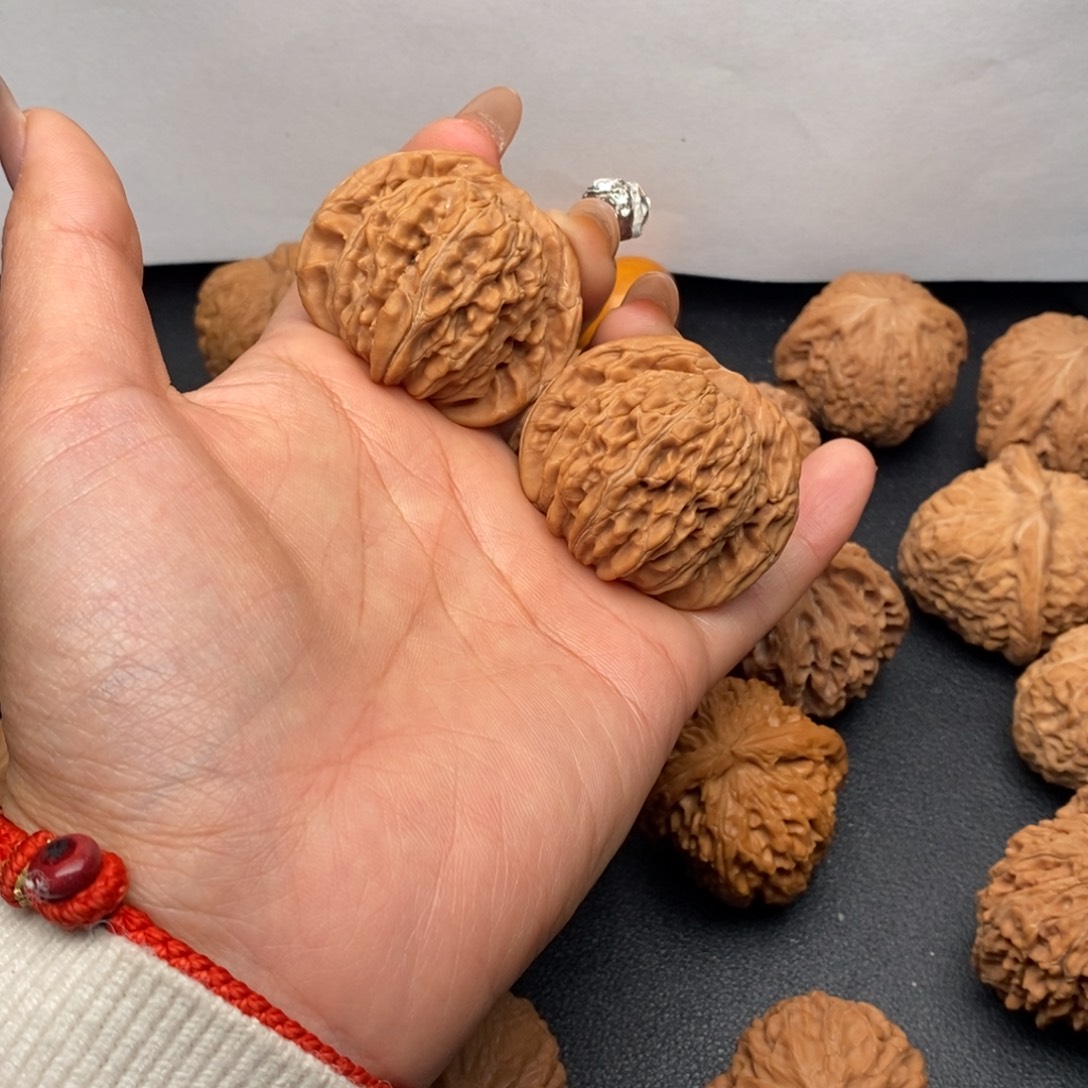 小***治把件文玩核桃43四座楼