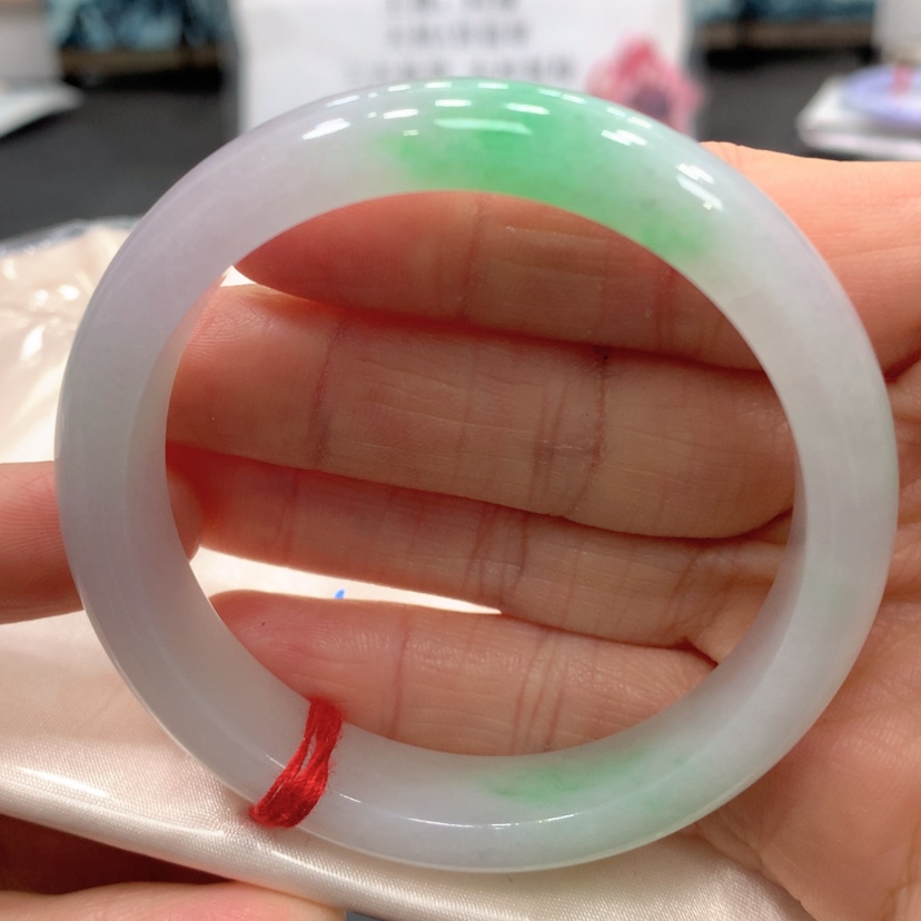 【闪购商品】翡翠手镯未镶嵌翡翠