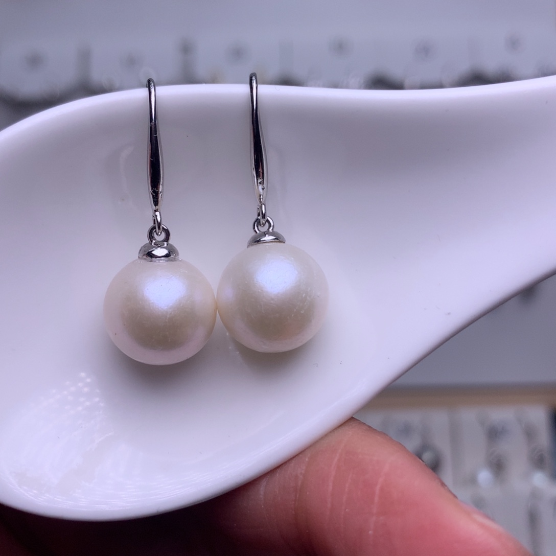 未镶嵌耳饰淡水珍珠