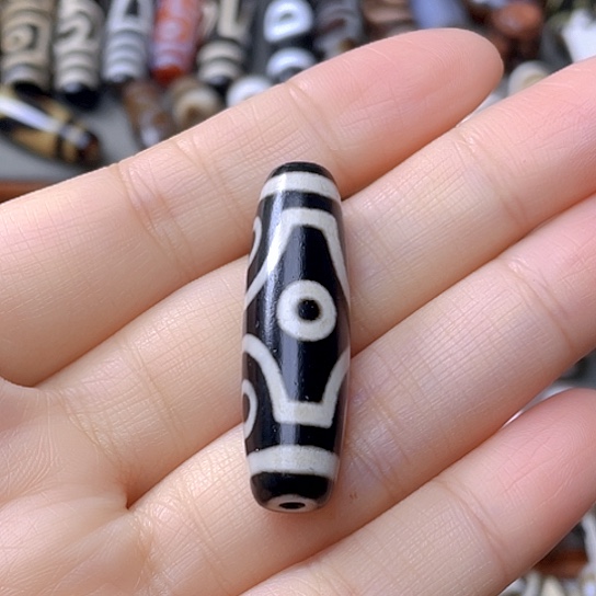 未镶嵌颈饰玛瑙/玉髓