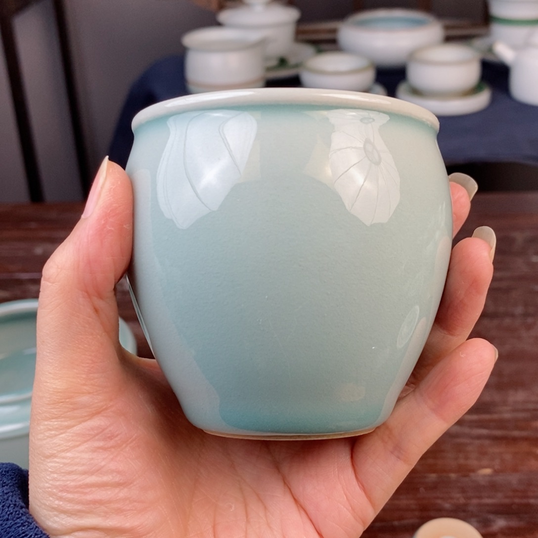 朱砂胎粉青釉捧杯 不开片 