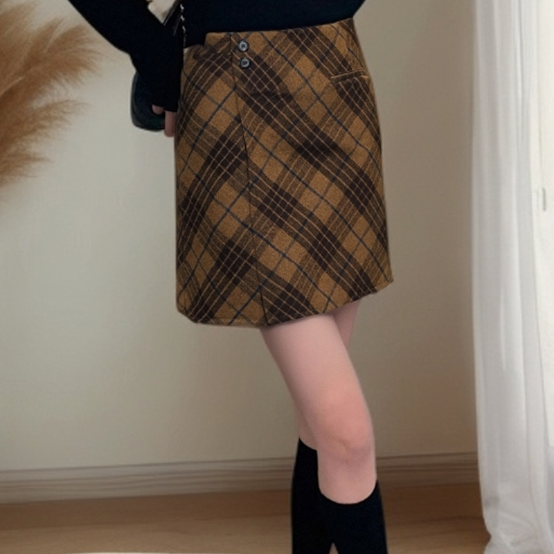 毛呢半身裙秋冬裙子小个子包臀裙冬季短裙百搭复古a字版格子裙