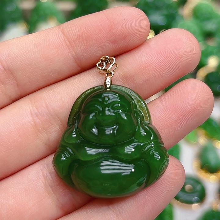 和田玉（碧玉）颈饰18K金镶嵌