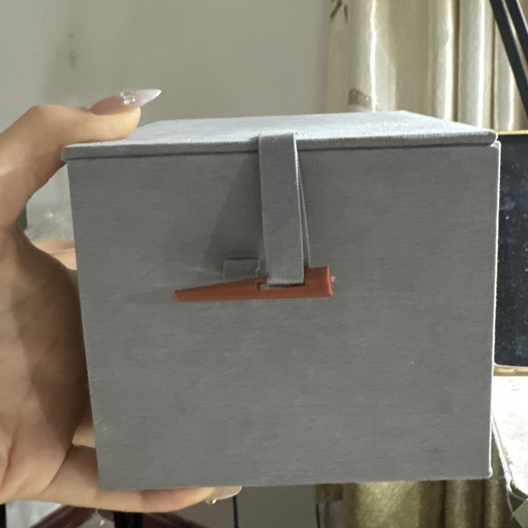 首饰盒/箱 灰色储物收纳盒需带礼盒请拍链接
