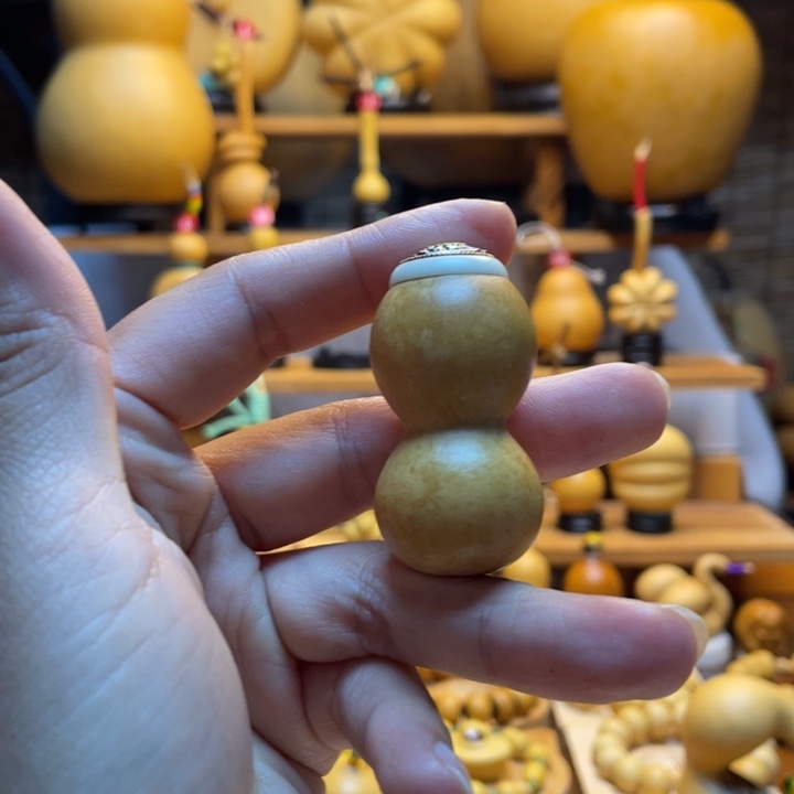 *****天然葫芦自然生长