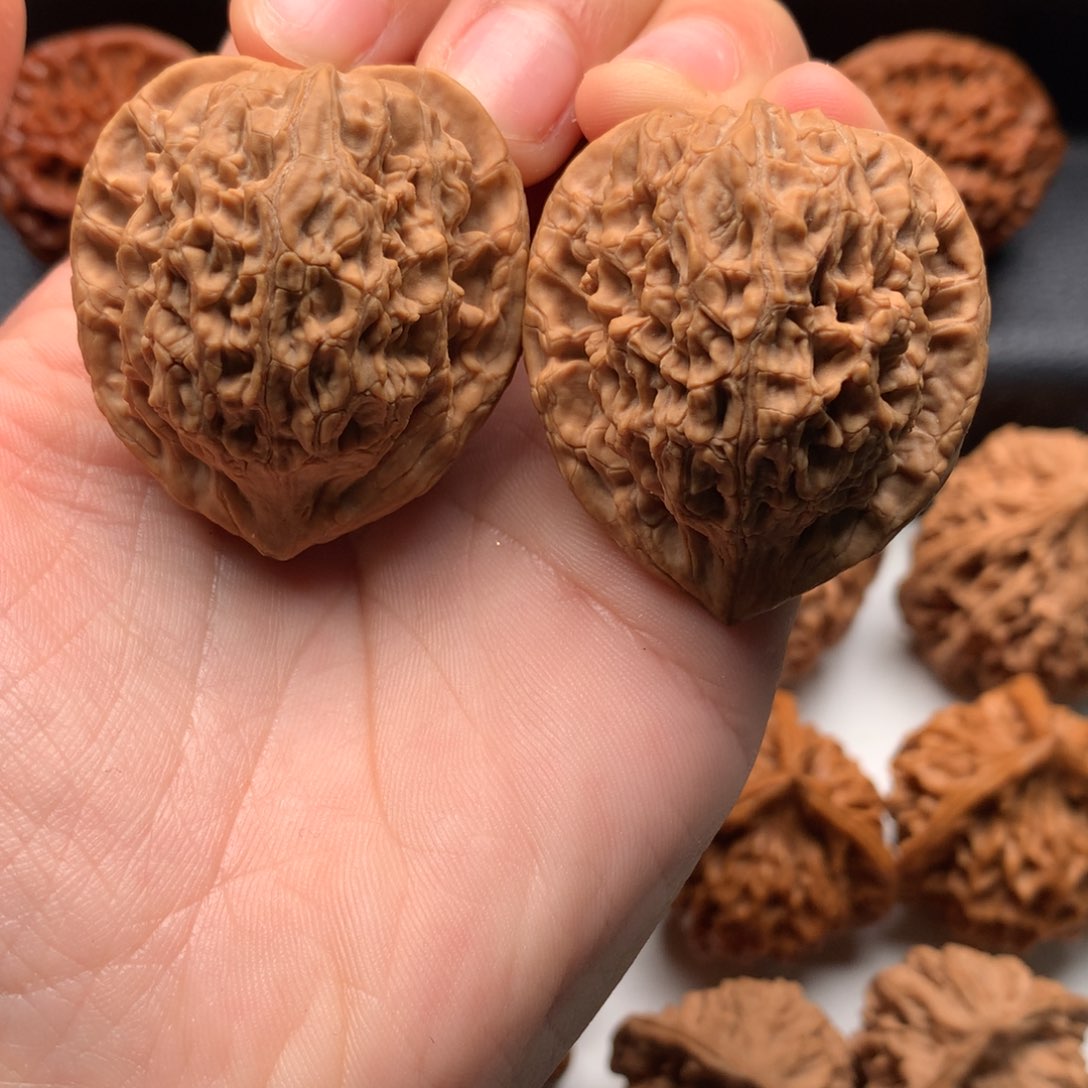 文玩核桃把件核**心秦鸡