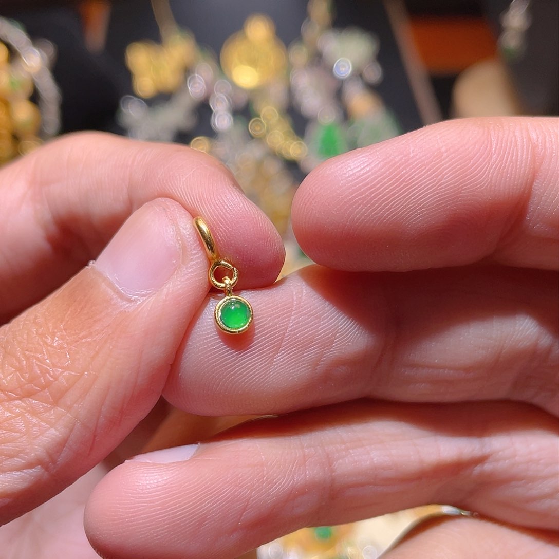 翡翠吊坠(不含链)银S925镶嵌