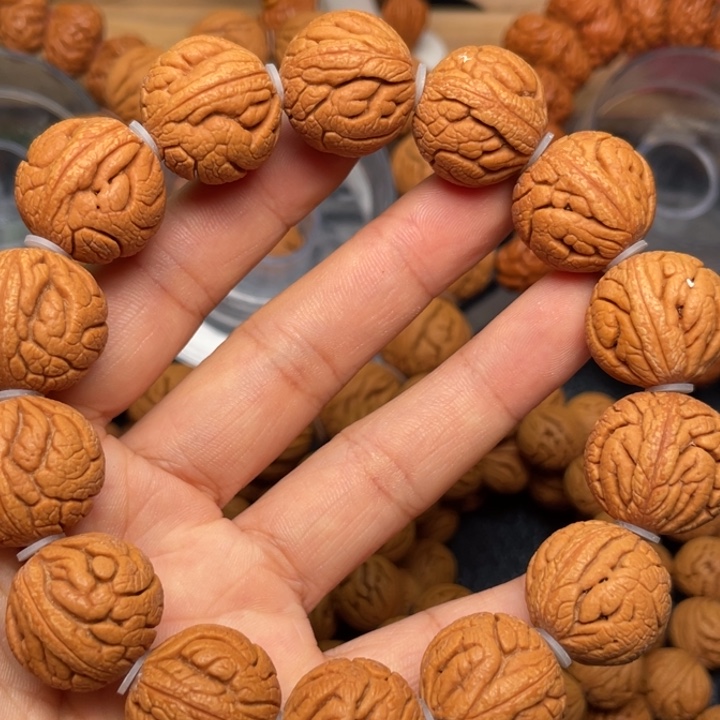 桃核手串龙纹桃核16