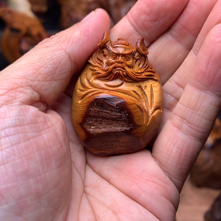 柏木（崖柏）崖柏陈化料手把件