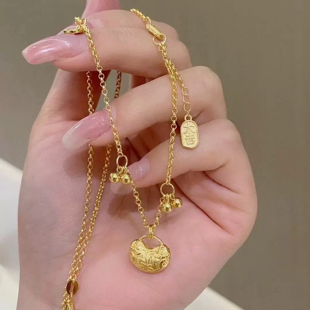 铜合金项链 新中式本命年项链女轻奢高级感中国风福牌锁包锁骨链