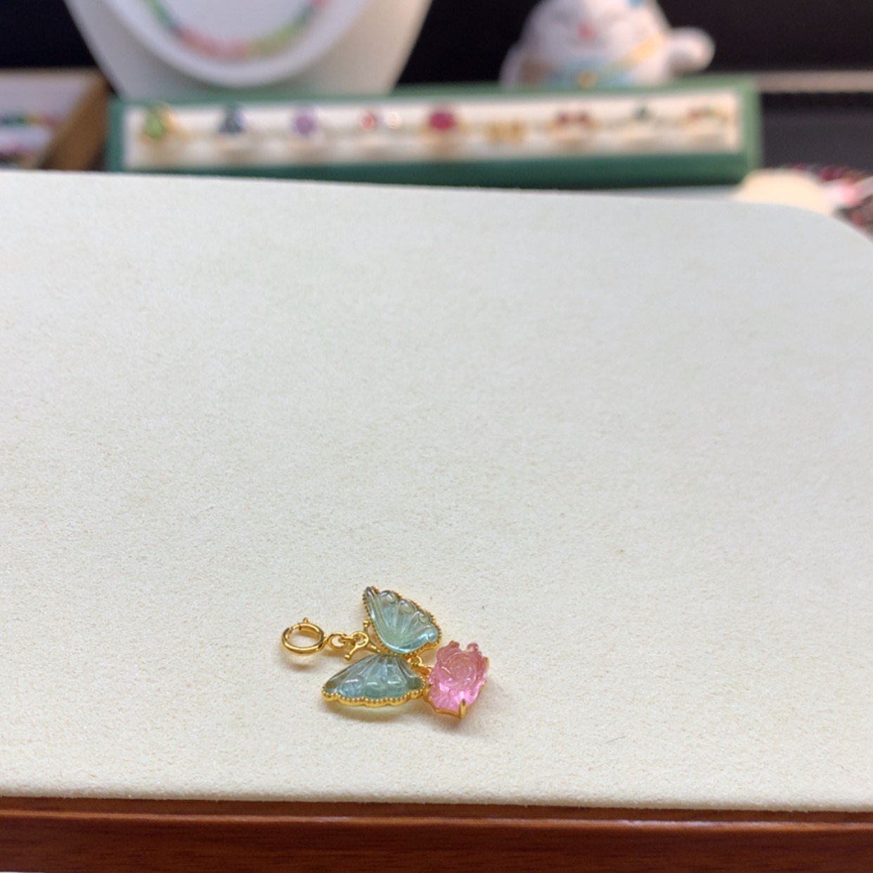 【闪购商品】碧玺吊坠(不含链)18K金镶嵌帕蓝蝴蝶桃粉牡丹花