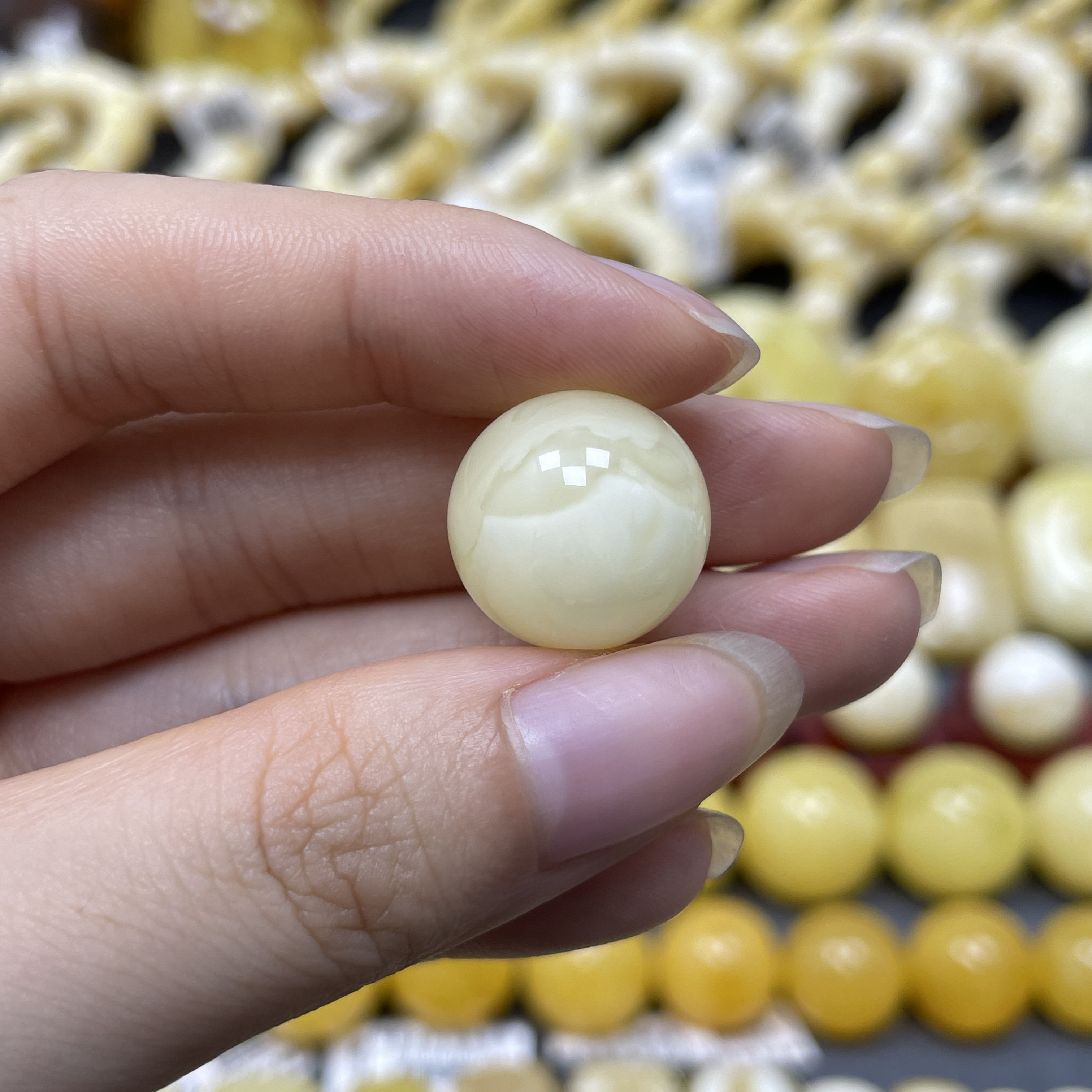 圆珠16mm.兰蜜珠宝天然原矿琥珀蜜蜡浓蜡糯白圆珠福利
