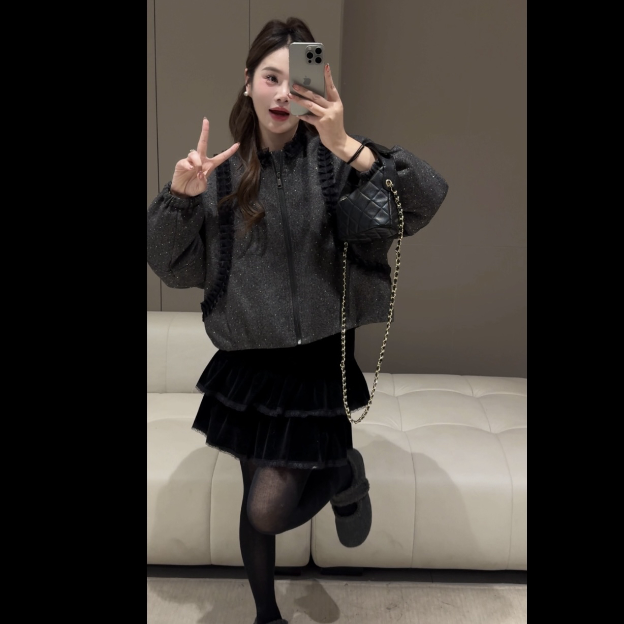 31505花边网纱羽绒服