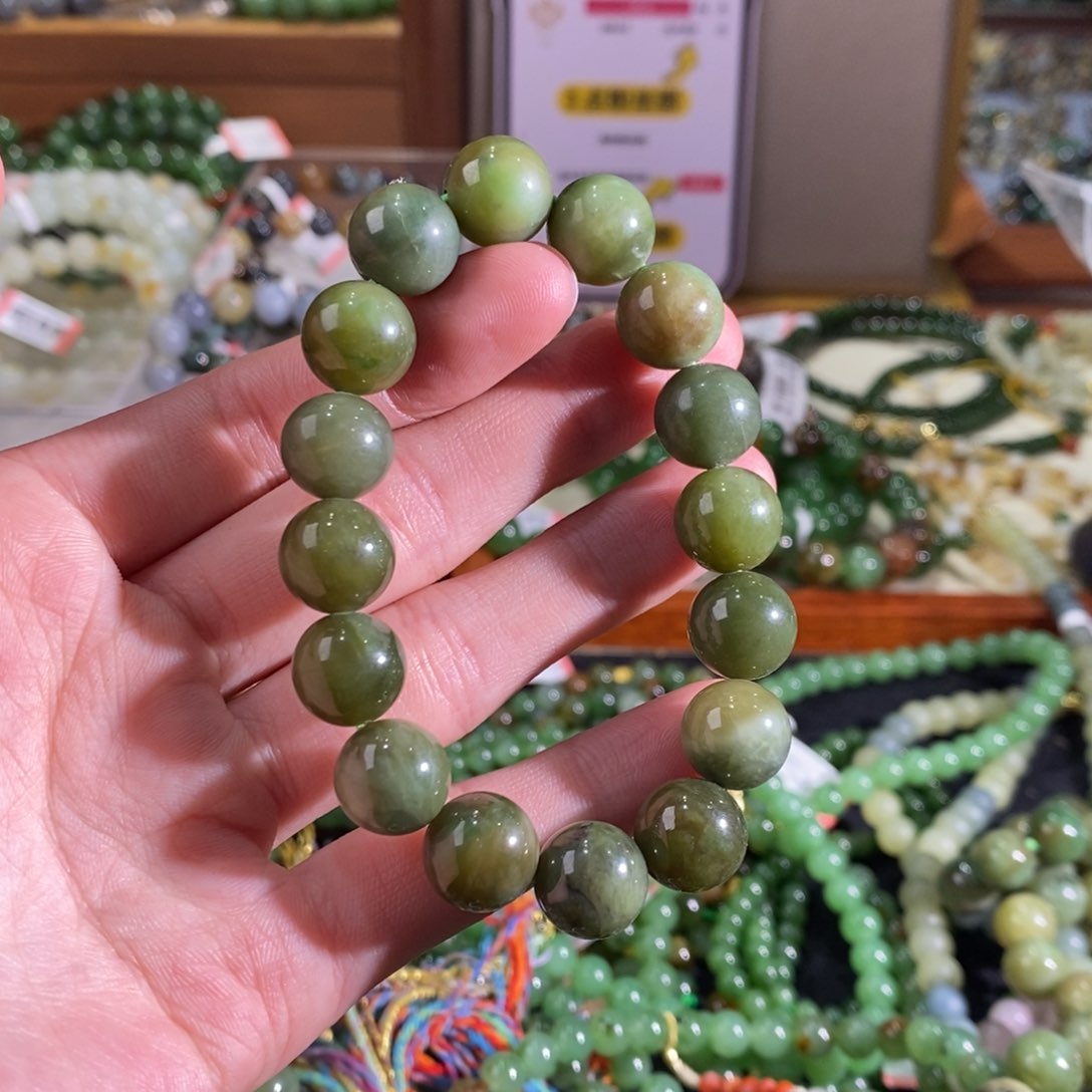 和田玉手链未镶嵌