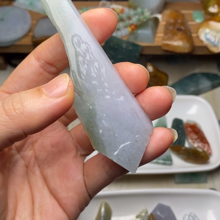 翡翠未镶嵌颈饰天然