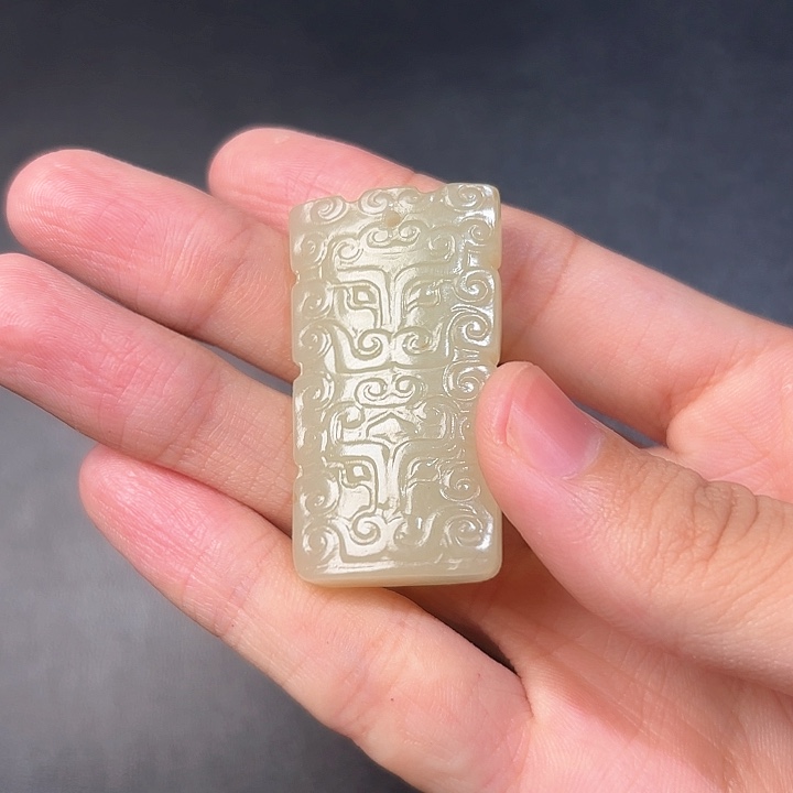 和田玉挂件未镶嵌向*