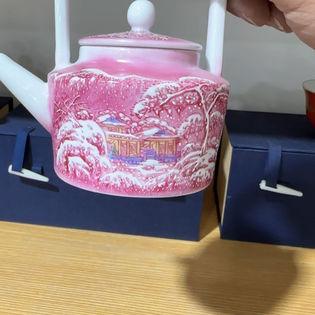 瓷片瓷器等行业和专业人士阅读