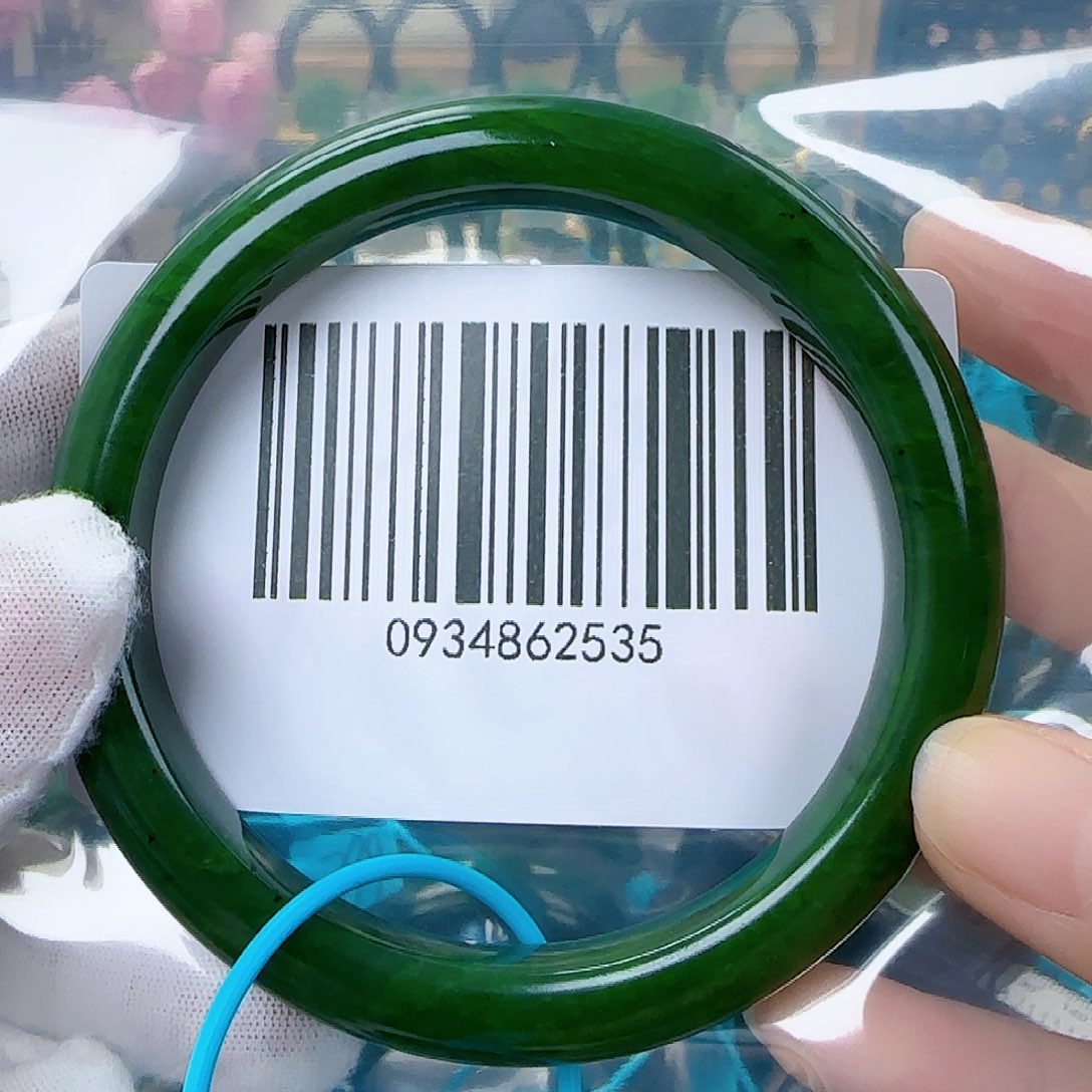 和田玉（碧玉）手镯未镶嵌微瑕6465