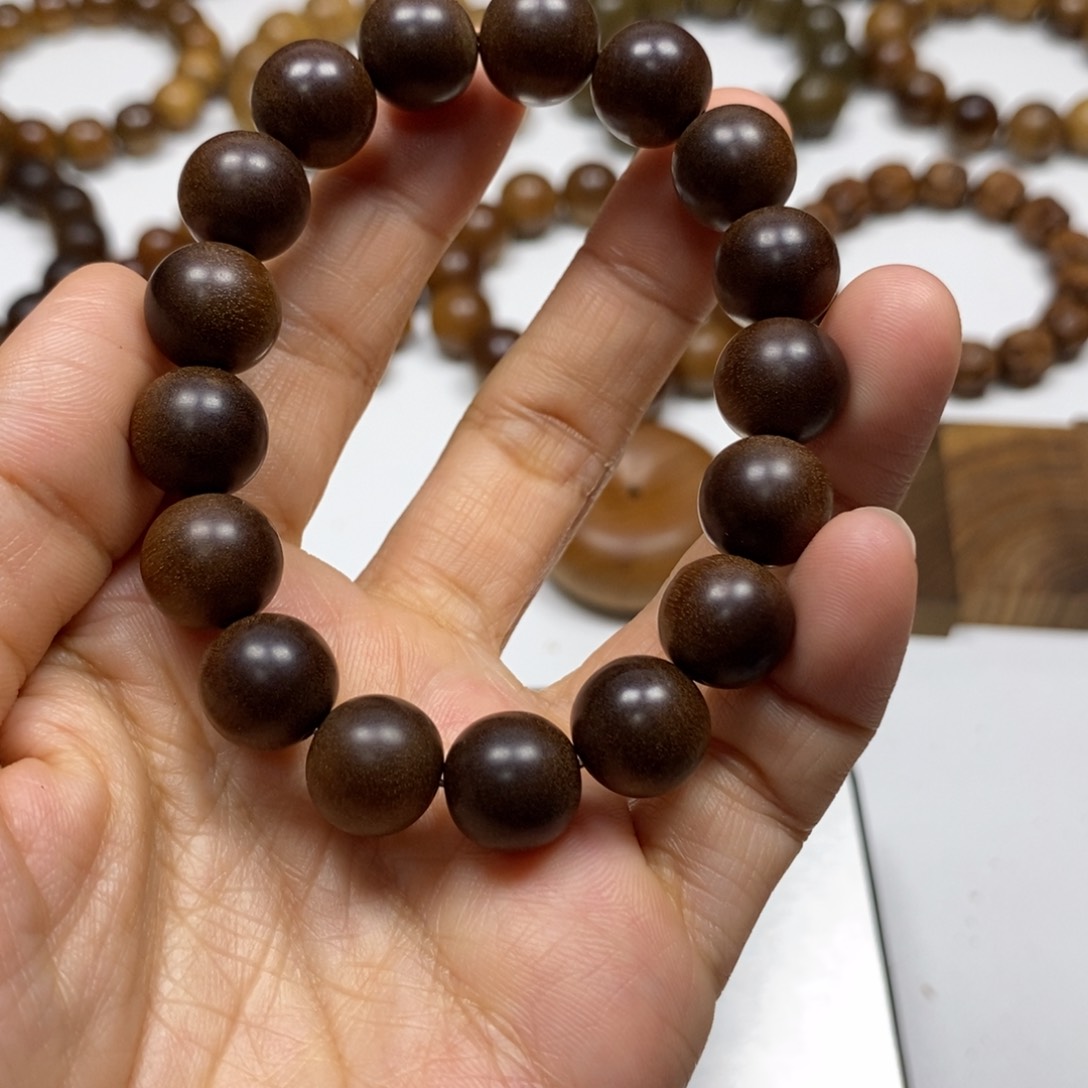 檀香木饺*老山檀香1.2沉水焦糖