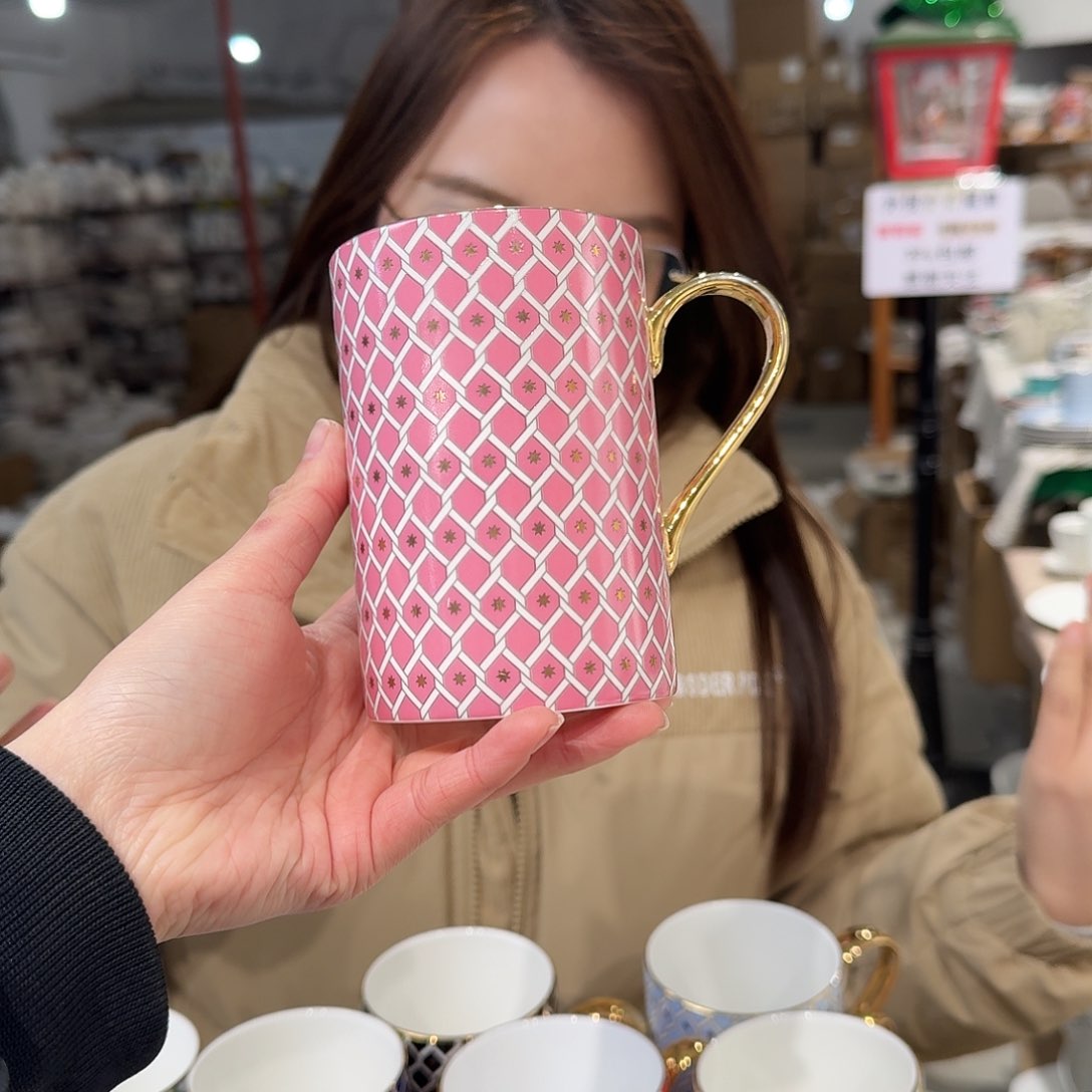 瓷鹅黄原单马克杯一个400ml微瑕