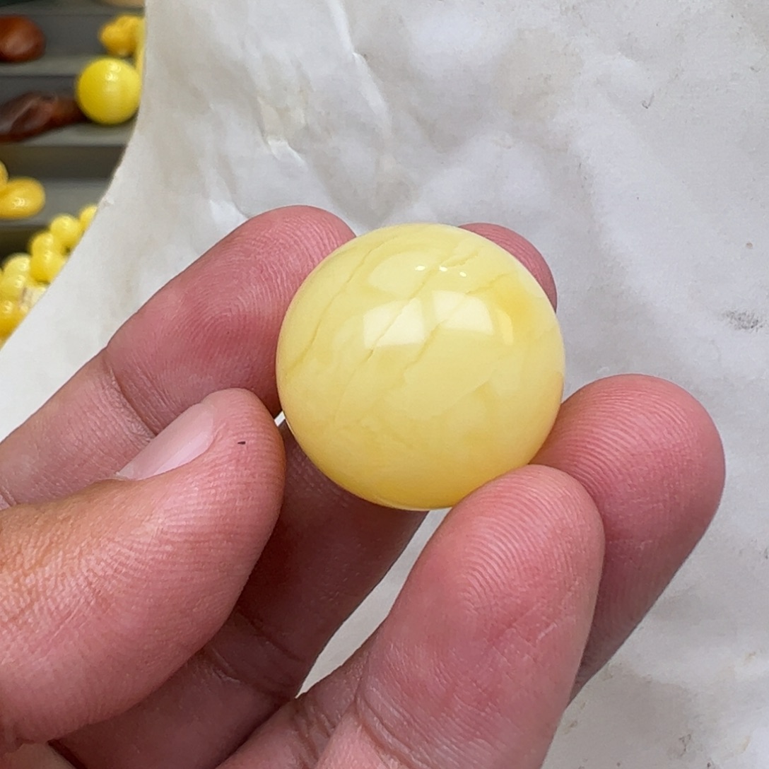 【闪购商品】琥珀裸石未镶嵌24➕7.8克