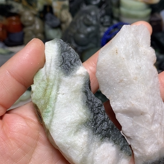 独山玉未镶嵌珠宝半成品