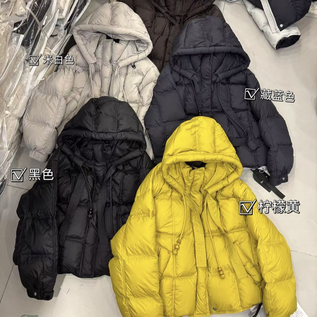 LMM 9861 2025冬季新款韩版宽松百搭连帽飘带长袖女休闲羽绒服