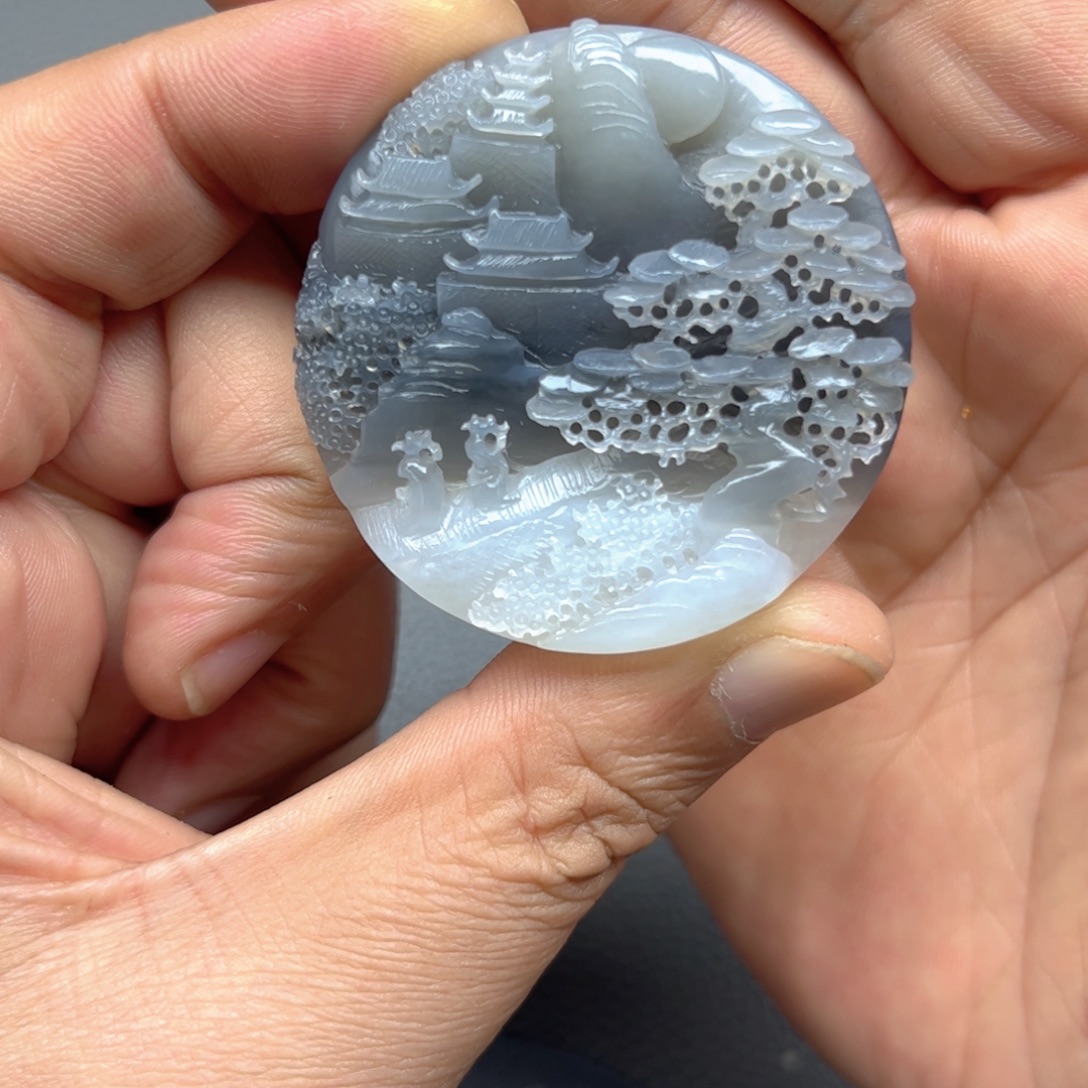 和田玉未镶嵌颈饰