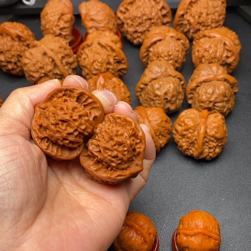 【闪购商品】文玩核桃把件毛***?文玩核桃