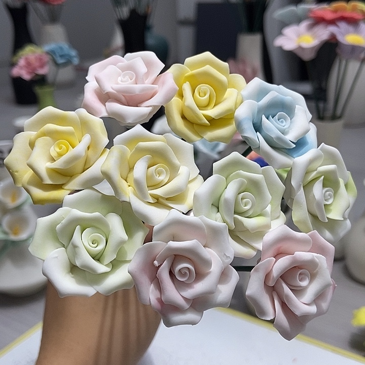 陶瓷纯手工捏花设计