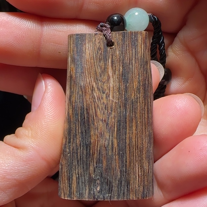 吊坠沉香蓝香吊坠8.5克