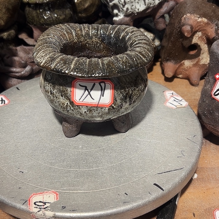 月***精粗陶花盆，现在手工制作就这样了