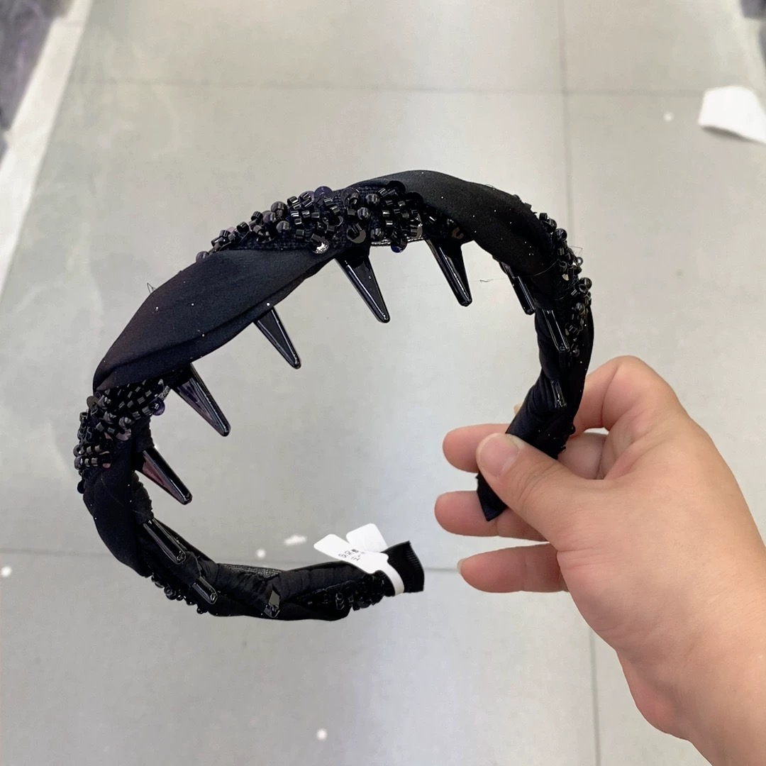 百搭时尚发箍  97