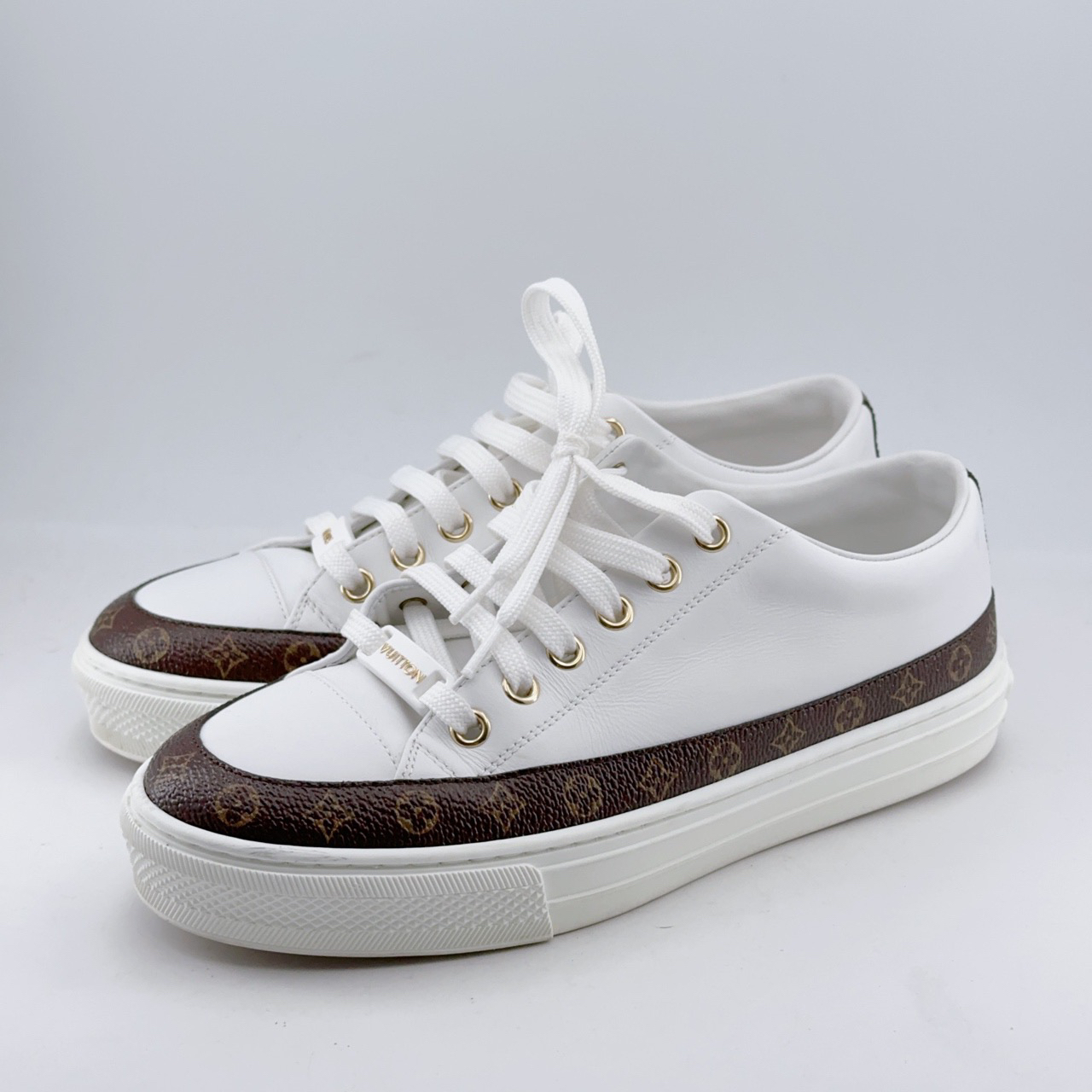95新 LouisVuitton/路易威登 35码/98新/白色老花拼接板鞋