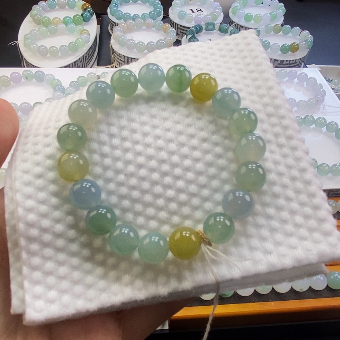 定制翡翠未镶嵌翡翠卡10