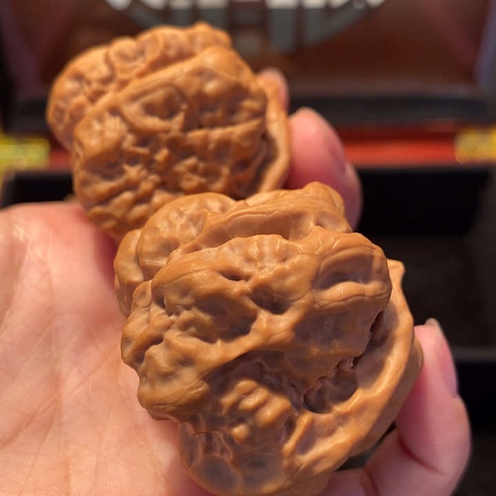 吊坠文玩核桃T****S