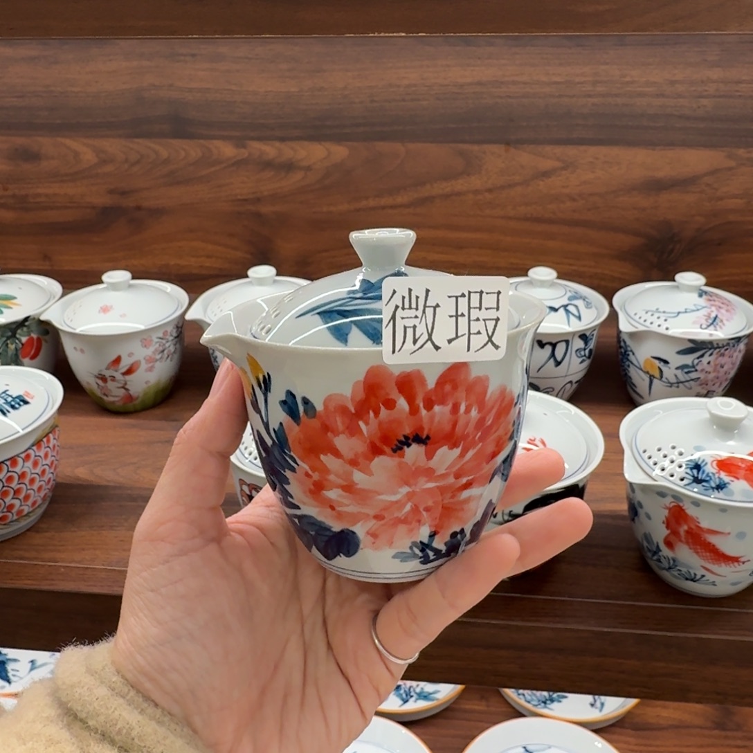釉下手绘茶具微瑕