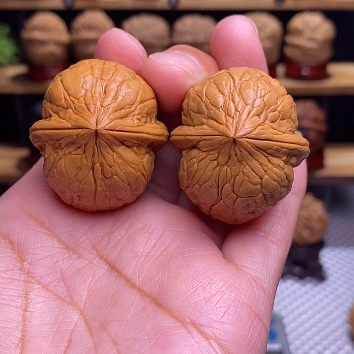 文玩核桃吊坠云姬16