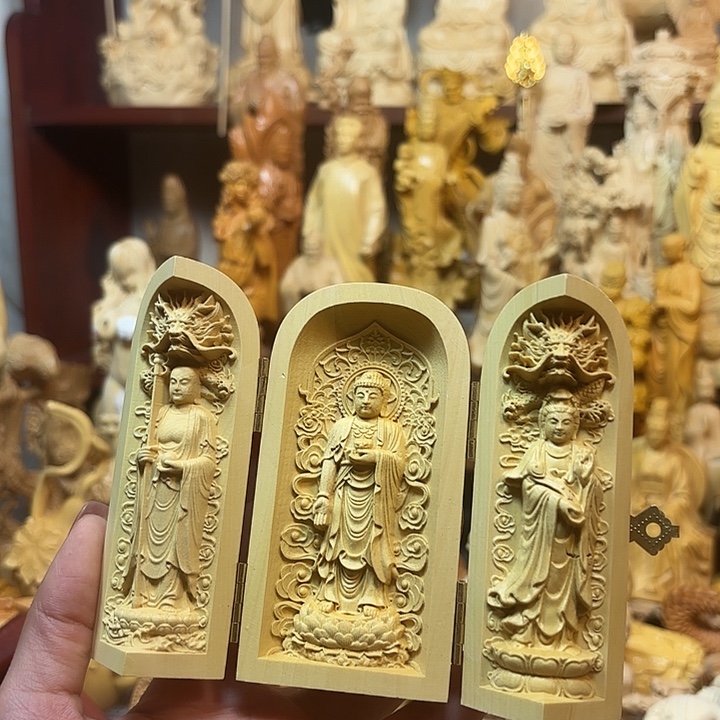 黄杨木黄杨木瑕疵三圣