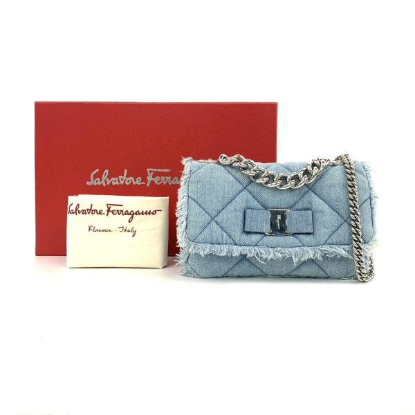 95新/菲拉格慕/市场价11000/包包/250211RN0013