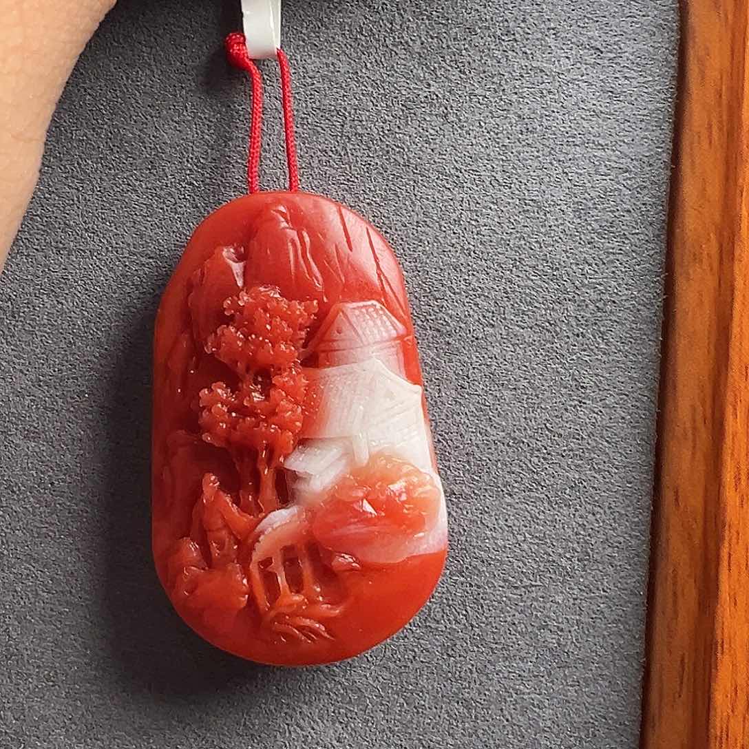 南红玛瑙吊坠未镶嵌