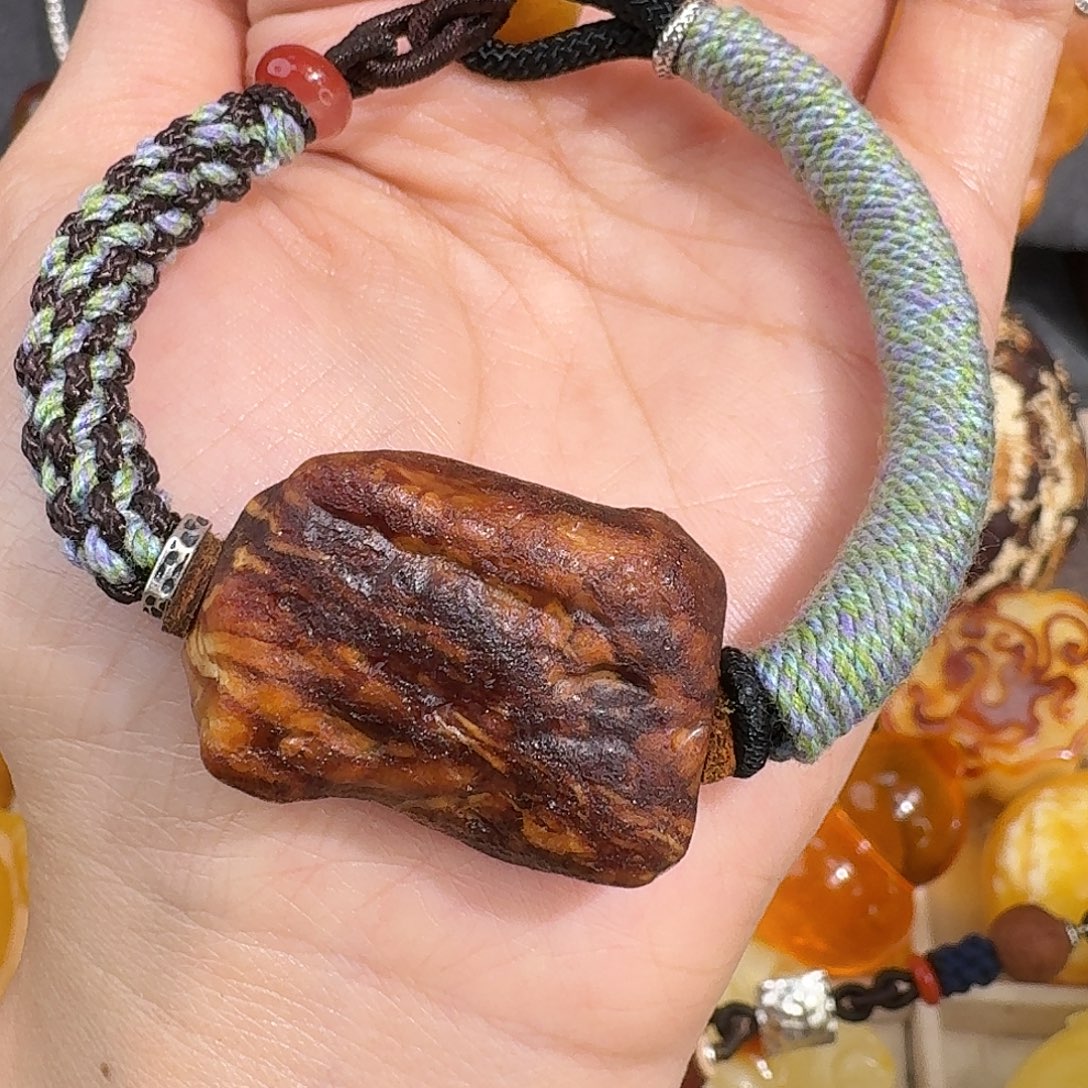 青***子琥珀未镶嵌裸石我