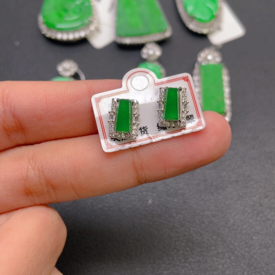 翡翠银S925镶嵌颈饰