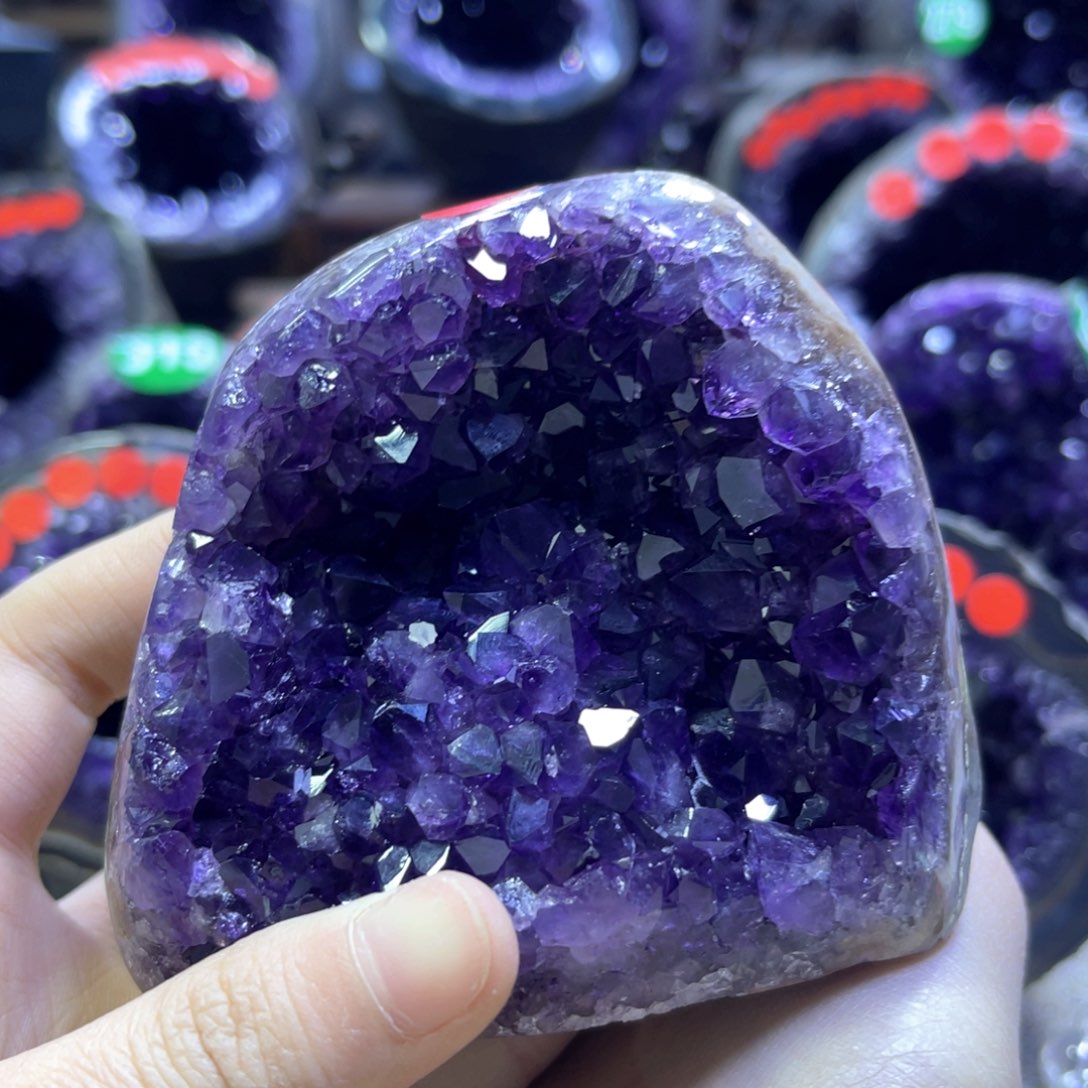 紫晶摆件未镶嵌紫水晶
